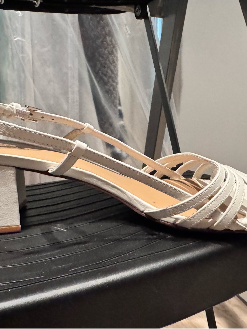 UNWORN Reformation Ivory Strappy Block Heel Sandals - Picture 6 of 6